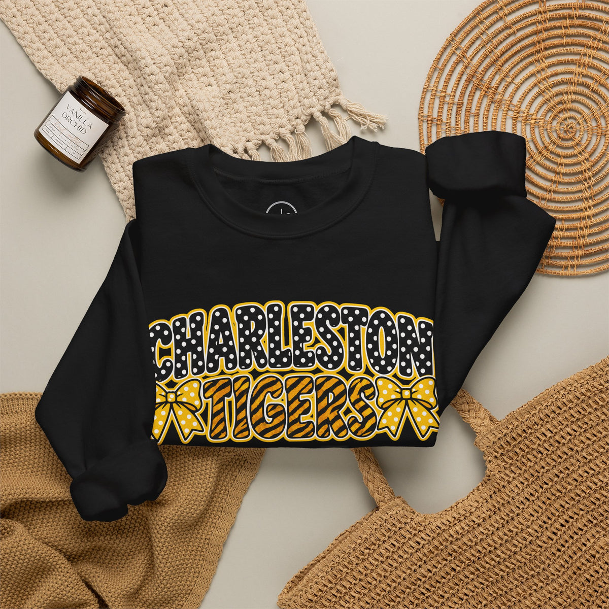 Charleston Fans - Pretty Wild | Heavy Blend Sweatshirt