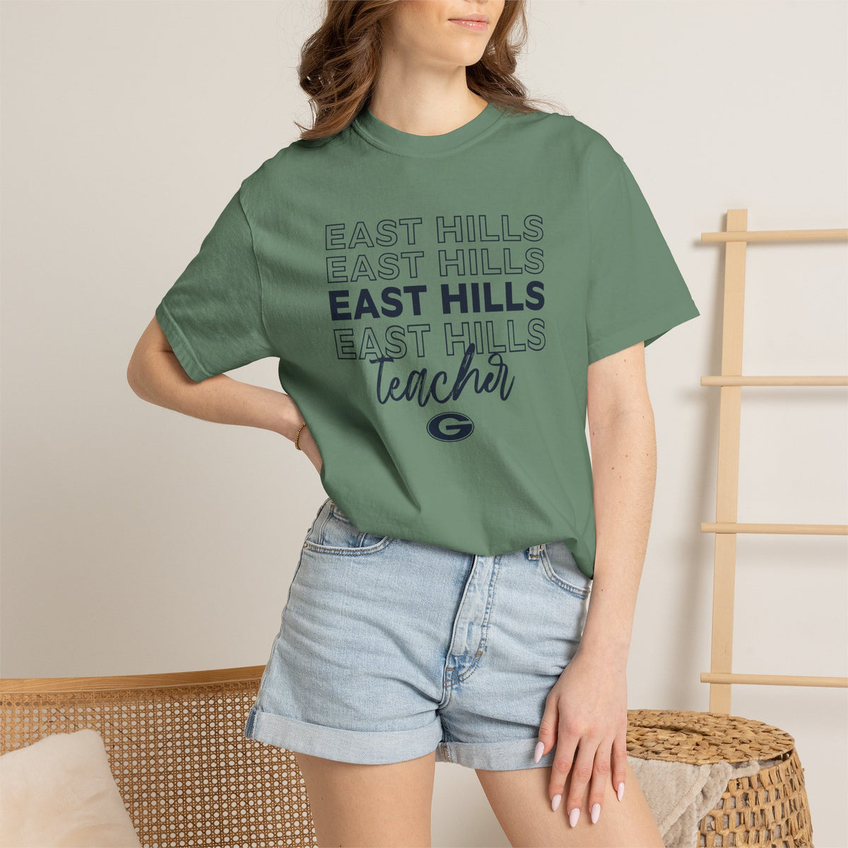 GWD Teachers - East Hills - Outline  | Comfort Colors