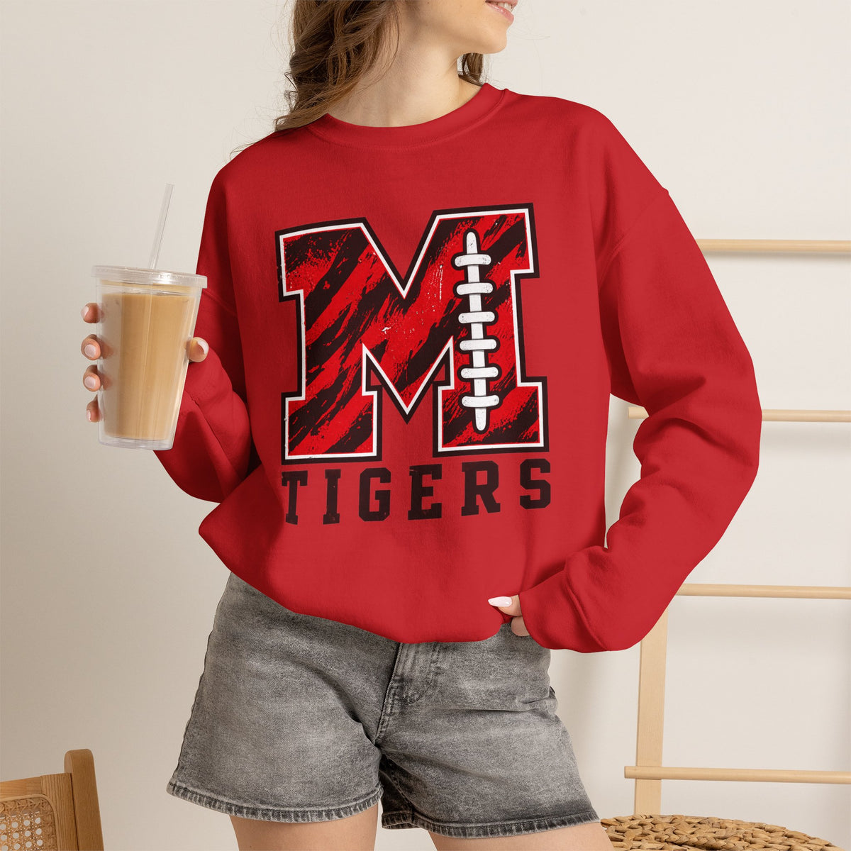 Mansfield Fans - The Tiger Laces | Heavy Blend Sweatshirt