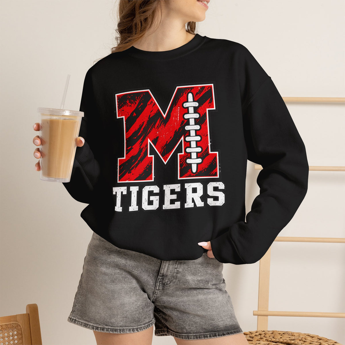 Mansfield Fans - The Tiger Laces | Heavy Blend Sweatshirt